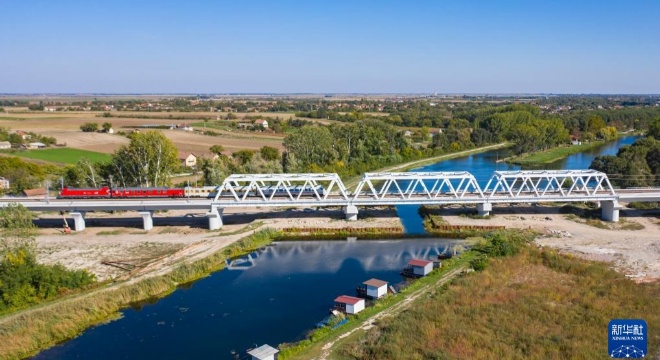 匈塞鐵路塞爾維亞境內(nèi)諾蘇段動態(tài)檢測順利進行